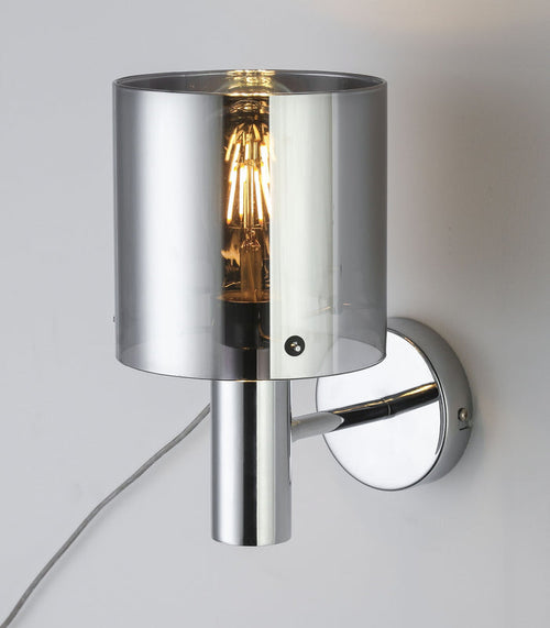 #01633 Wall Light in Chrome