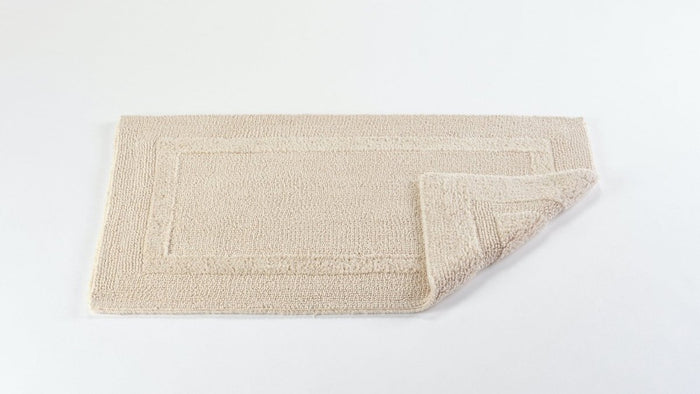 Nude 610 / Toilet Hugging Contour Bath Rug 23x23