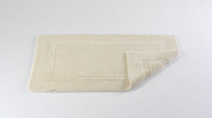 Ecru 101 / Toilet Hugging Contour Bath Rug 23x23