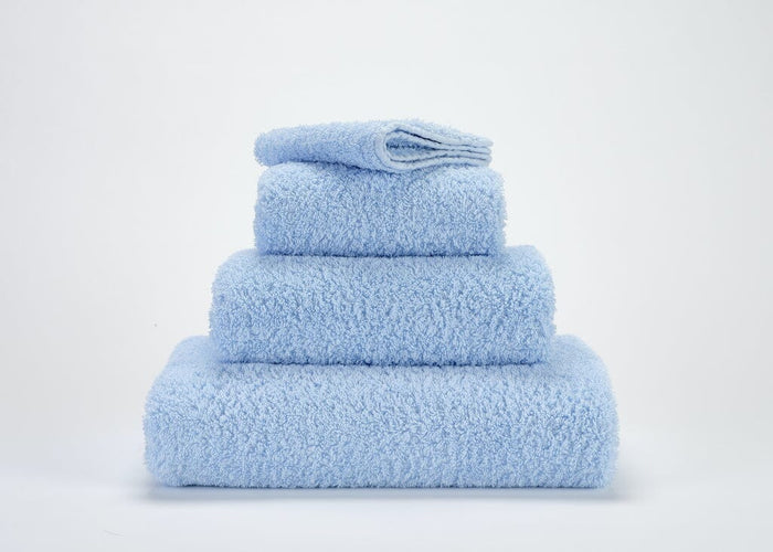 Powder Blue 330 / Guest Towel 12" x 20"