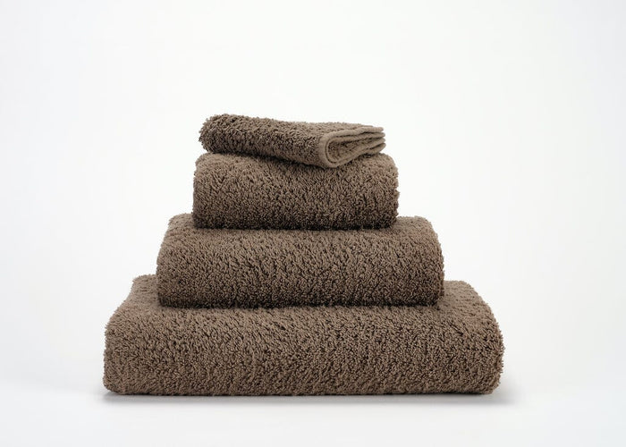 Funghi 771 / Guest Towel 12" x 20"
